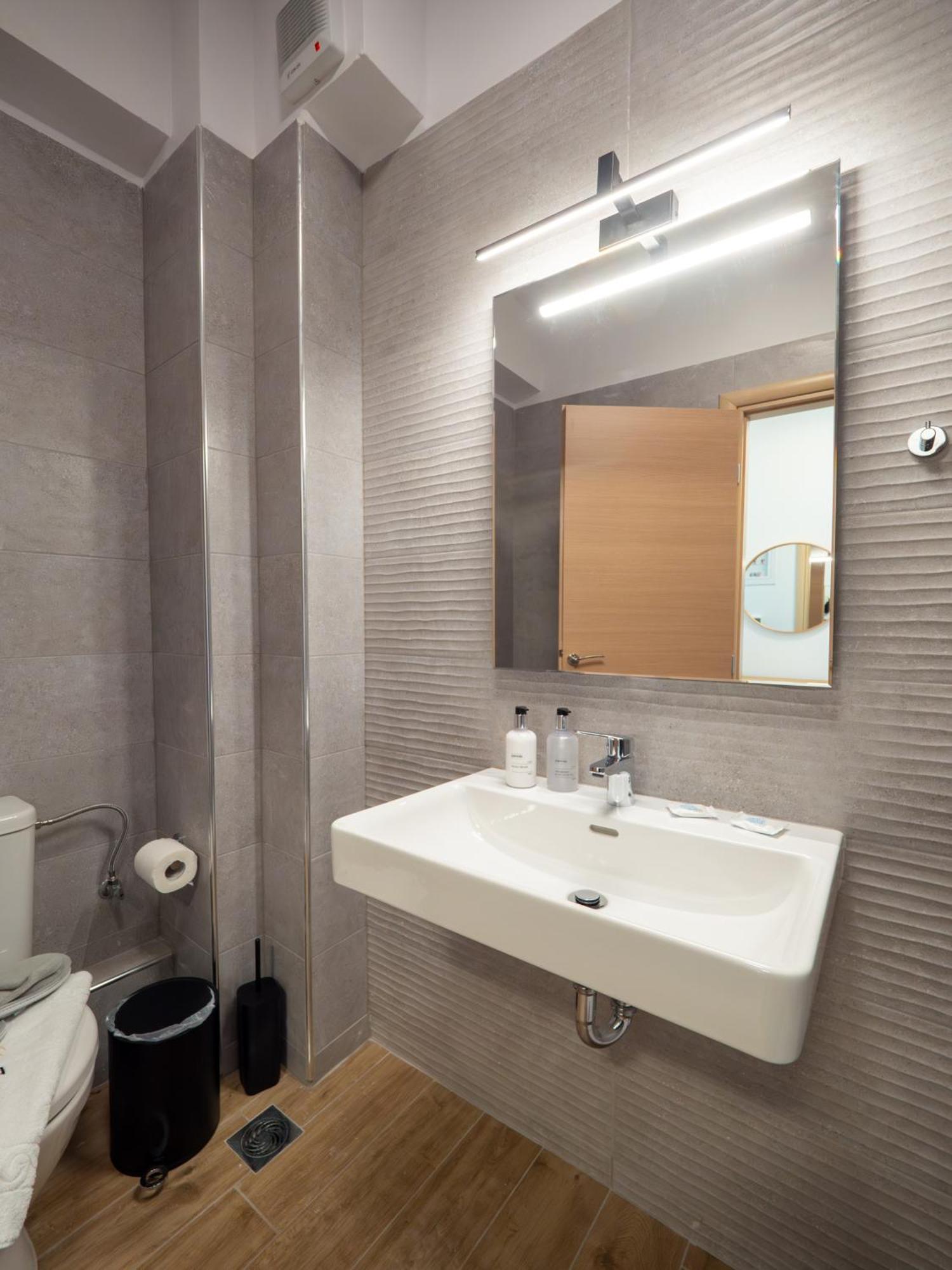 Leisure Apartment